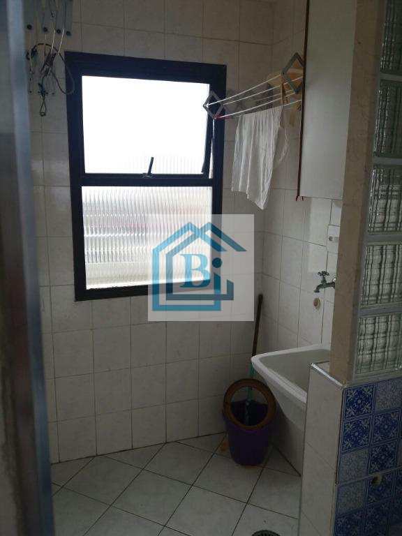 Apartamento à venda com 2 quartos, 85m² - Foto 11