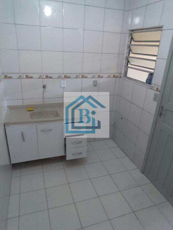 Sobrado à venda com 2 quartos, 66m² - Foto 4