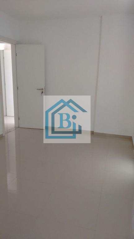 Apartamento à venda com 3 quartos, 158m² - Foto 33