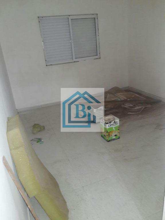 Sobrado à venda com 4 quartos, 160m² - Foto 7