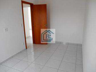 Apartamento à venda com 2 quartos, 77m² - Foto 5