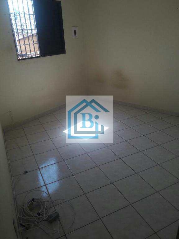 Sobrado à venda com 3 quartos, 60m² - Foto 5