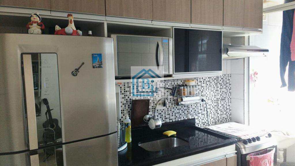 Apartamento à venda com 2 quartos, 60m² - Foto 16