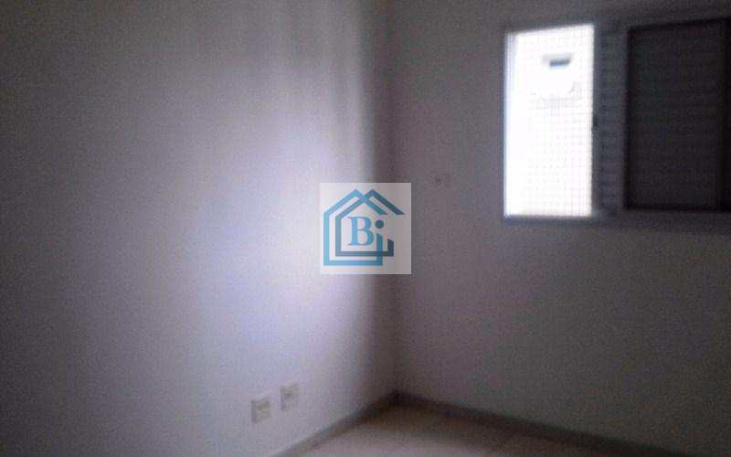 Apartamento à venda com 2 quartos, 65m² - Foto 9