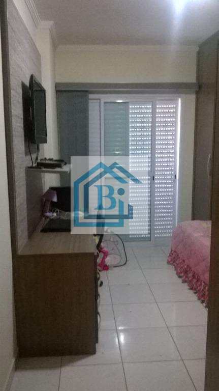 Apartamento à venda com 2 quartos, 75m² - Foto 10