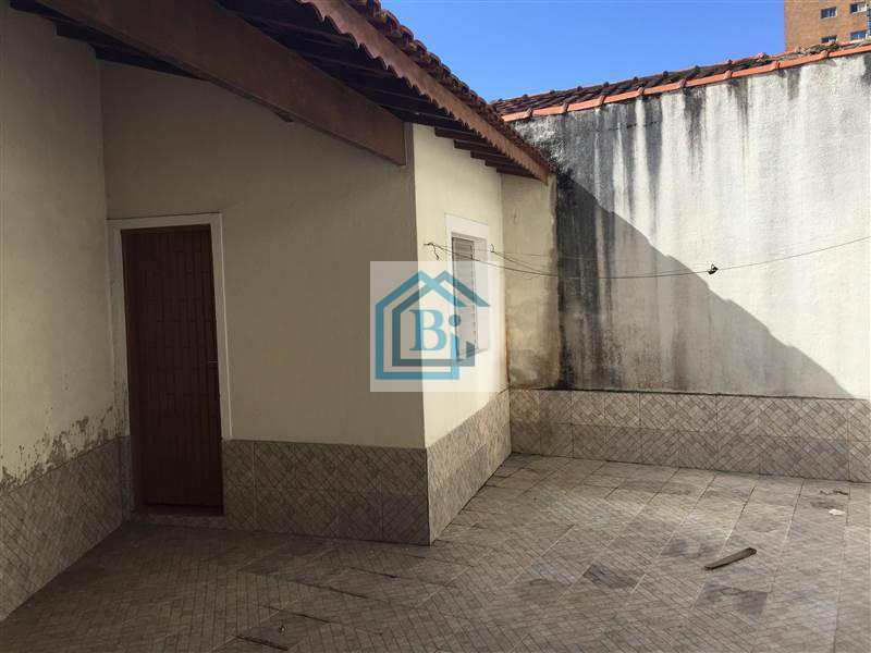 Casa à venda com 2 quartos, 190m² - Foto 7