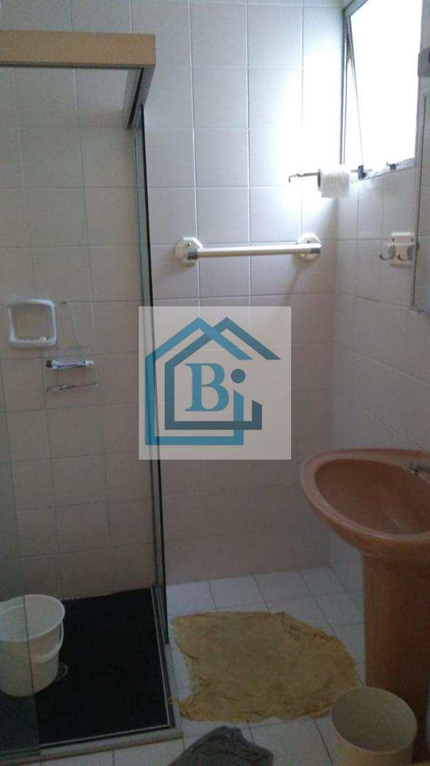 Apartamento à venda com 2 quartos, 70m² - Foto 10