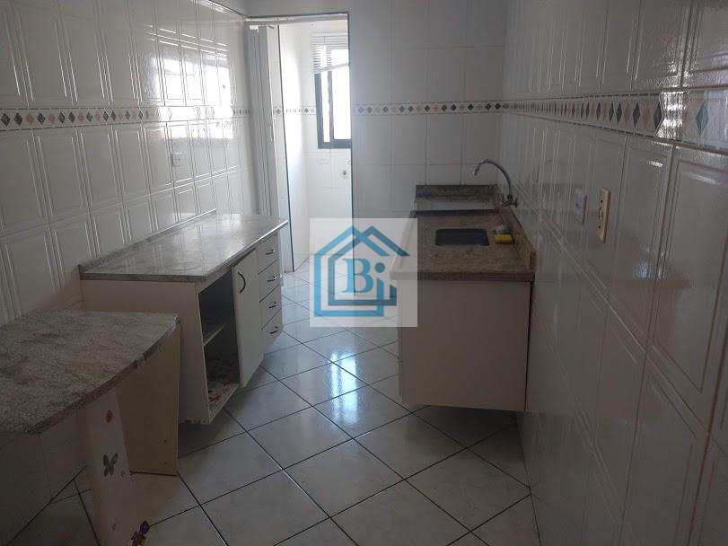 Apartamento à venda com 2 quartos, 60m² - Foto 10