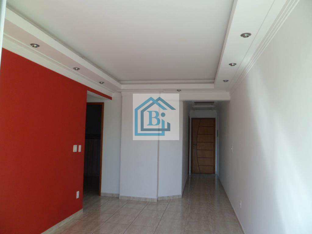 Apartamento à venda com 2 quartos, 70m² - Foto 7