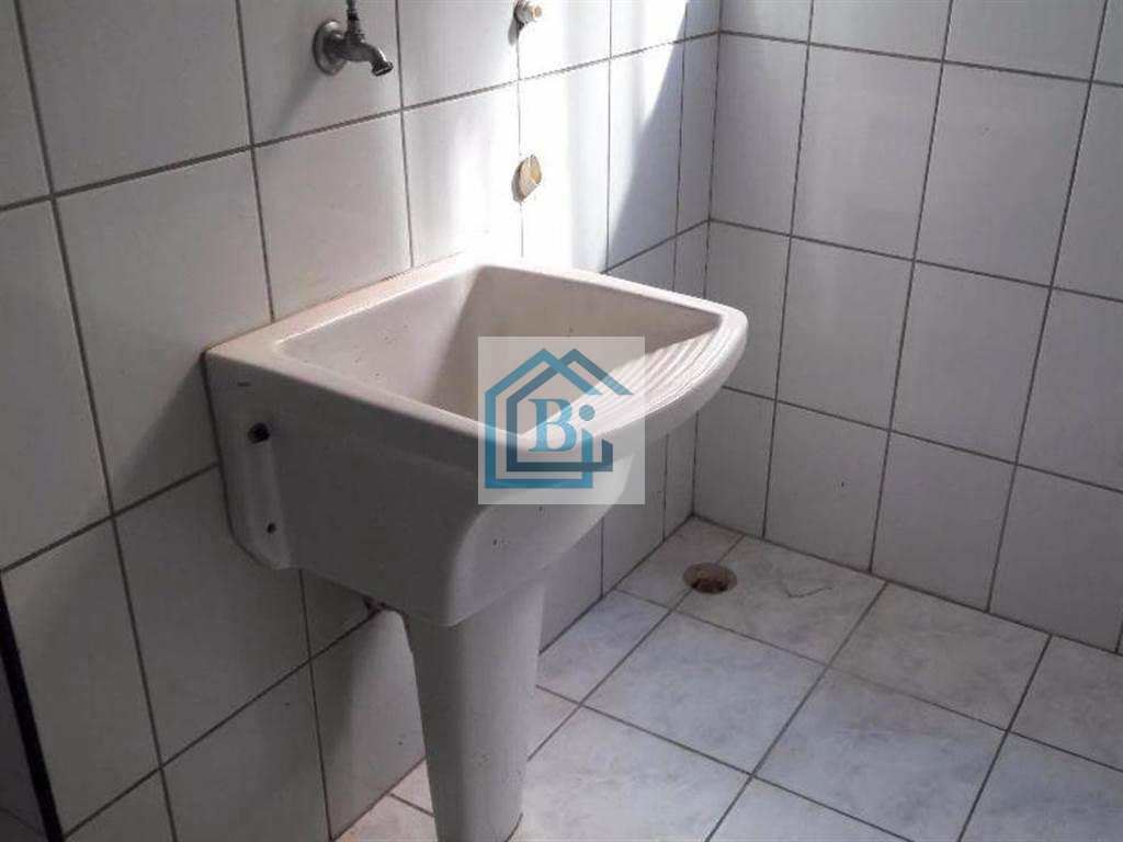 Apartamento à venda com 2 quartos, 80m² - Foto 18