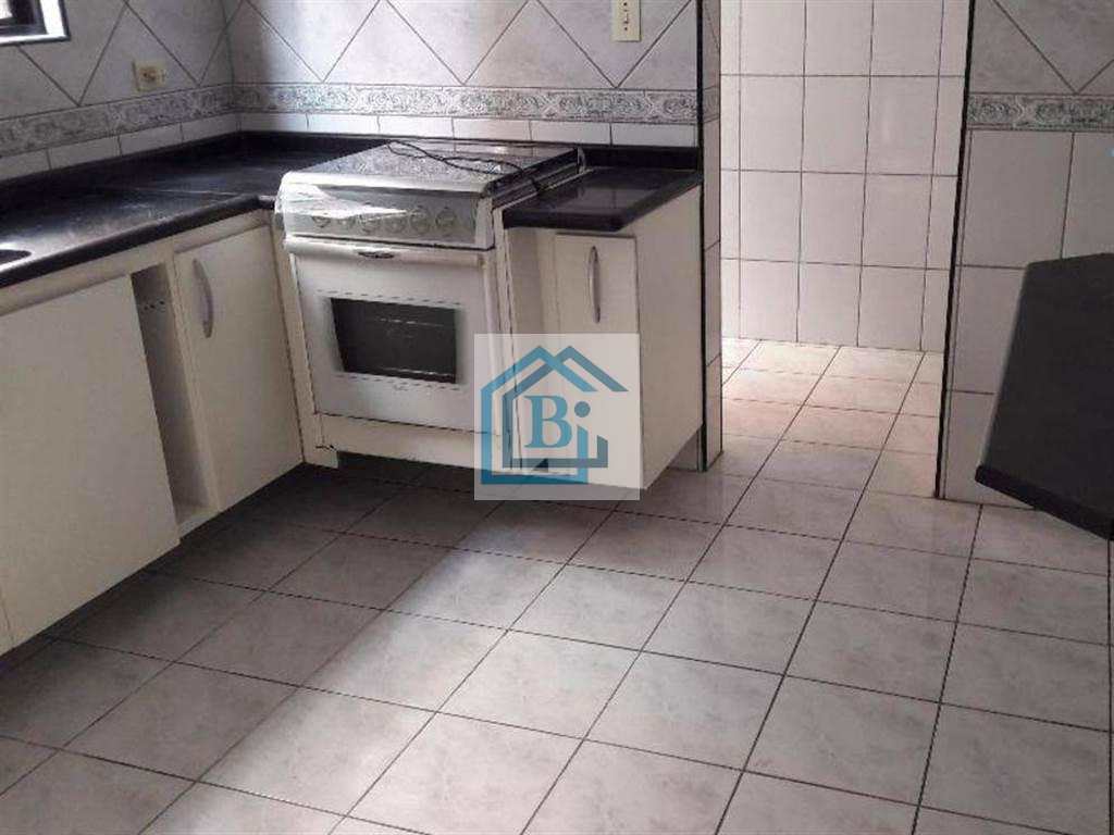 Apartamento à venda com 2 quartos, 80m² - Foto 17