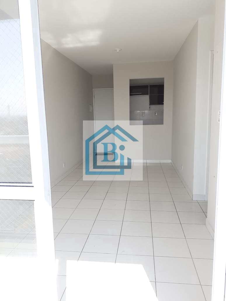 Apartamento à venda com 2 quartos, 60m² - Foto 4