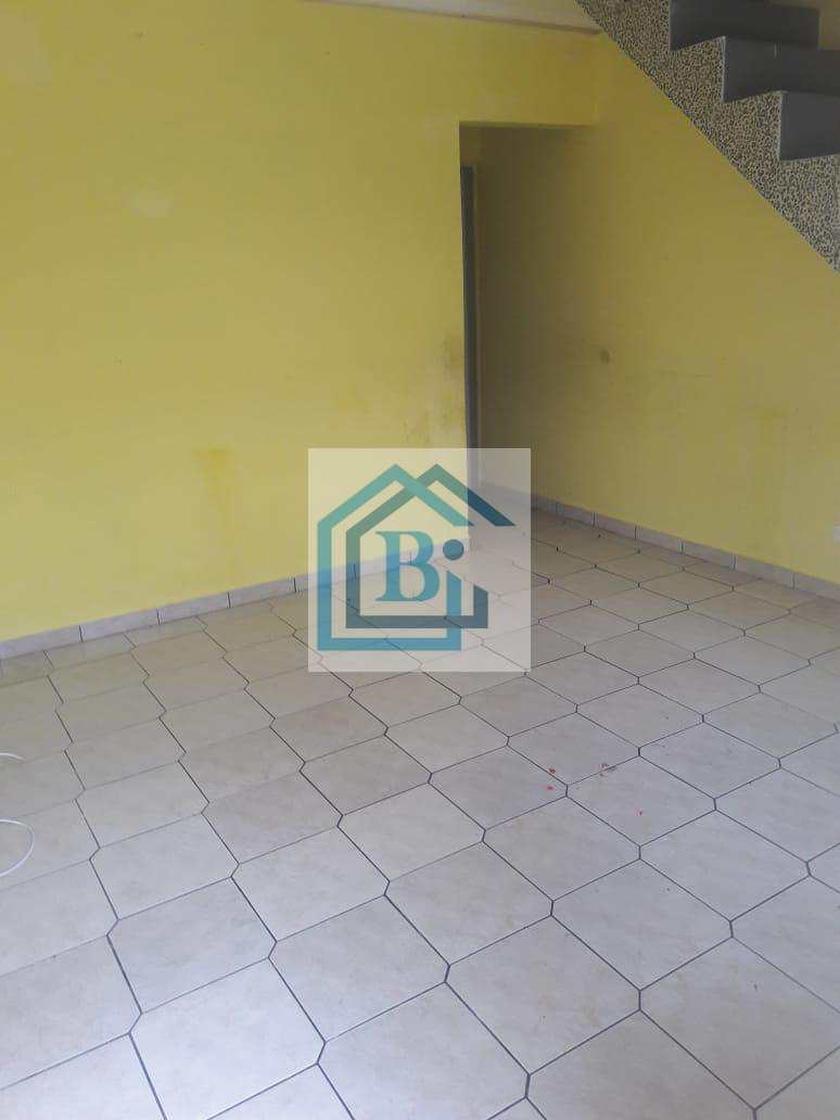 Sobrado à venda com 2 quartos, 63m² - Foto 3