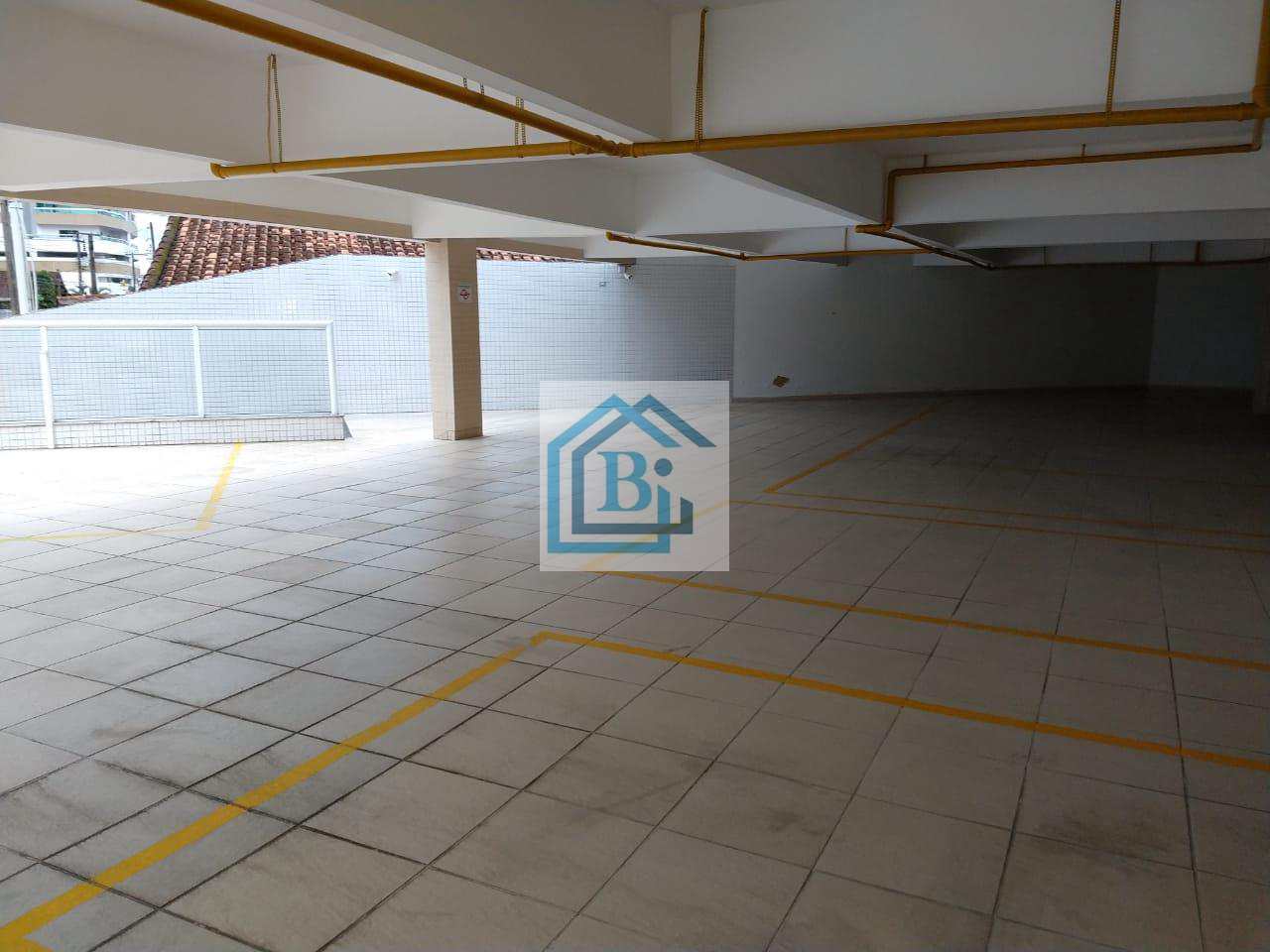 Apartamento à venda com 2 quartos, 80m² - Foto 2