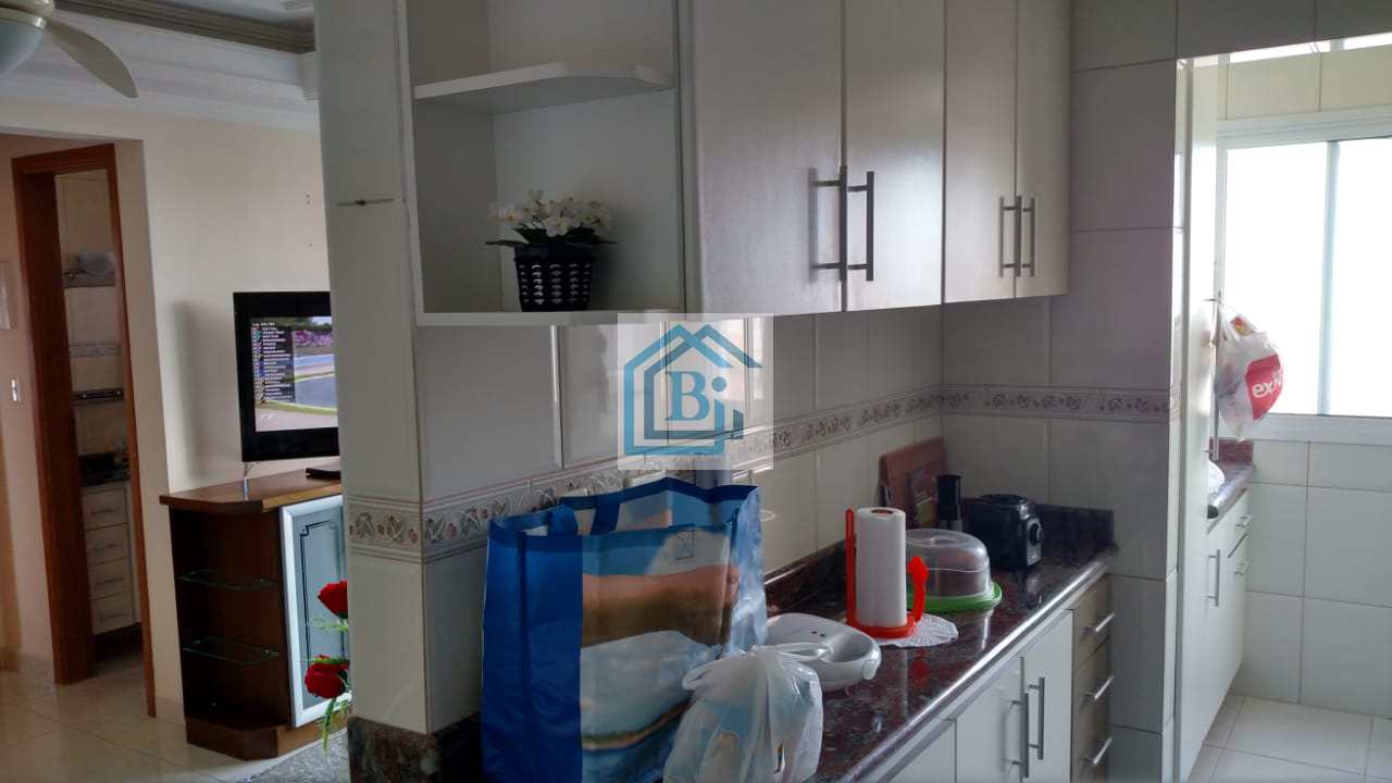 Apartamento à venda com 2 quartos, 72m² - Foto 5