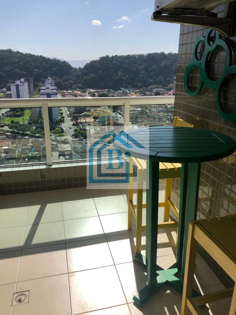 Apartamento à venda com 2 quartos, 80m² - Foto 17