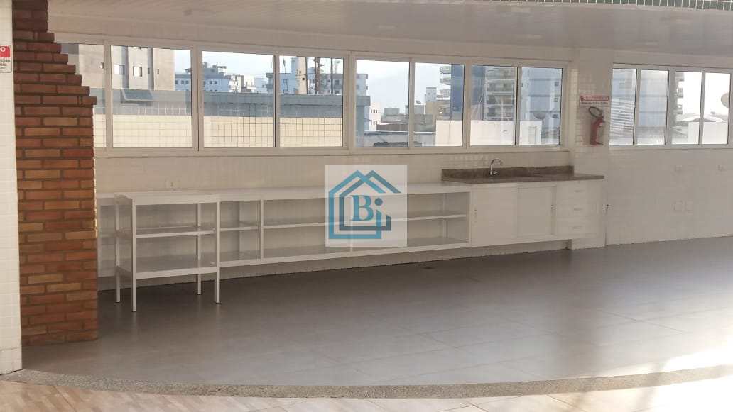 Apartamento à venda com 3 quartos, 206m² - Foto 11