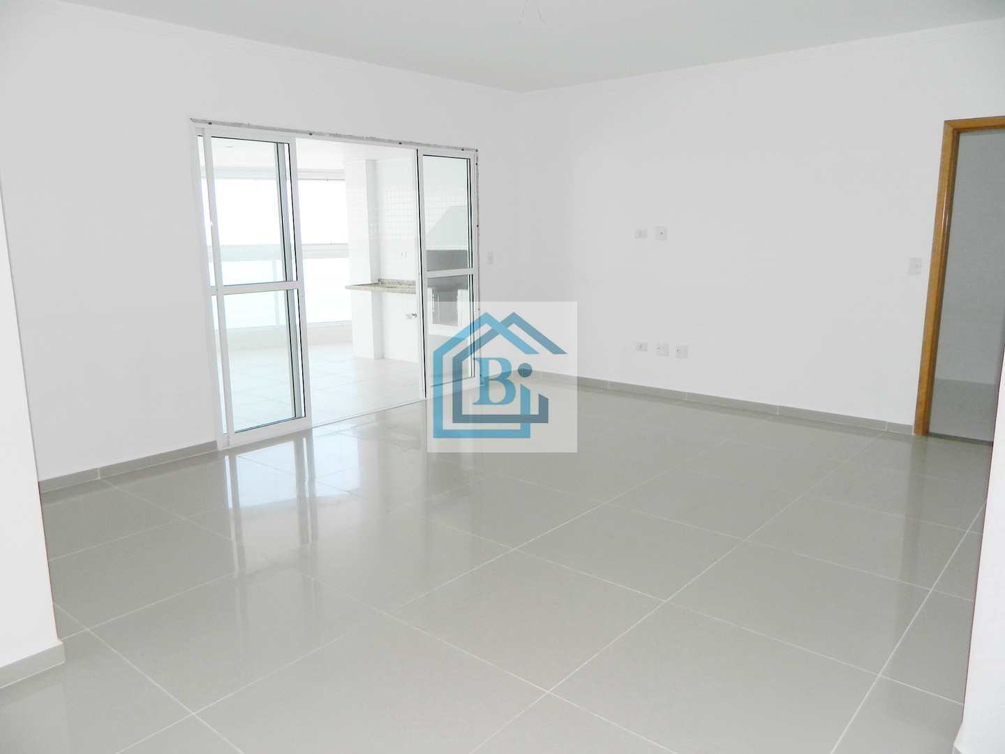 Apartamento à venda com 3 quartos, 206m² - Foto 20