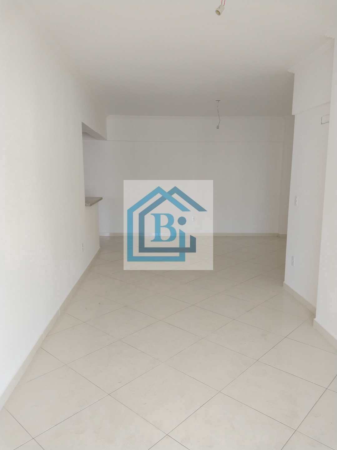 Apartamento à venda com 3 quartos, 116m² - Foto 2