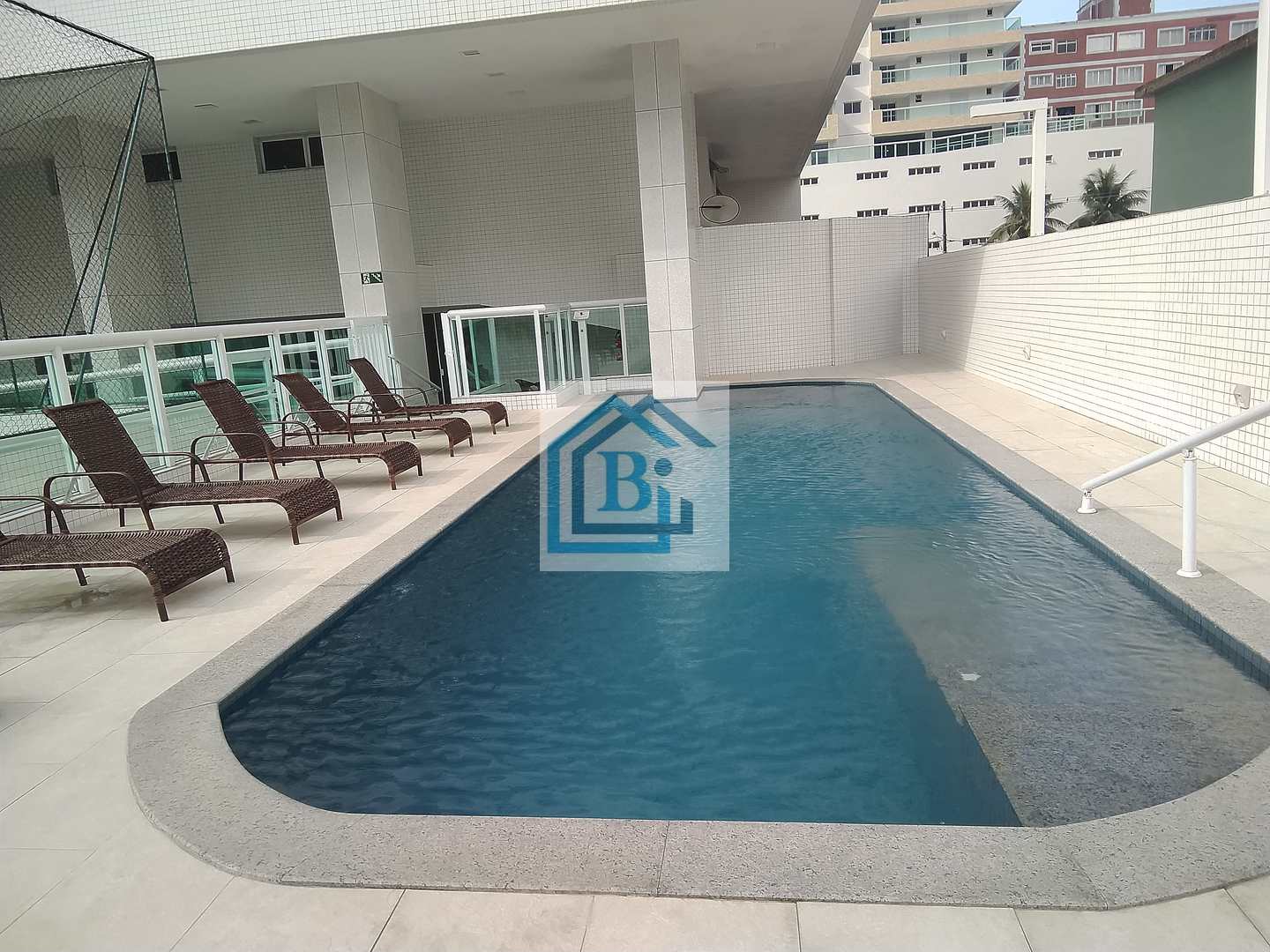 Apartamento para alugar com 3 quartos, 170m² - Foto 5