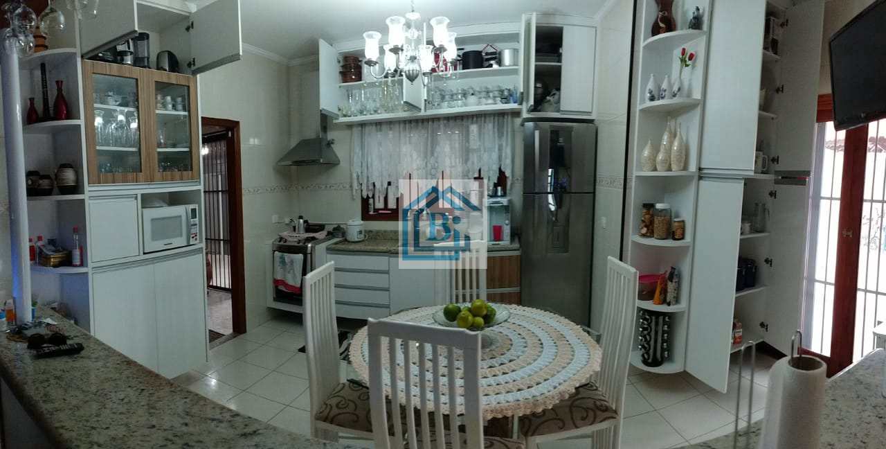 Casa à venda com 3 quartos, 414m² - Foto 11