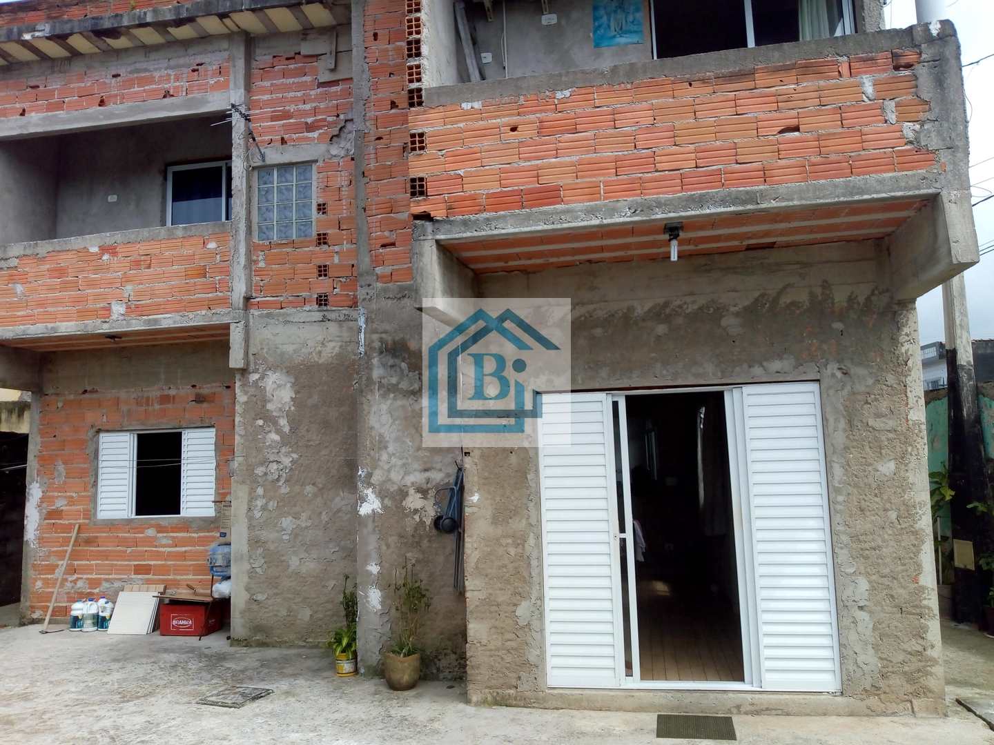 Sobrado à venda com 4 quartos, 144m² - Foto 2