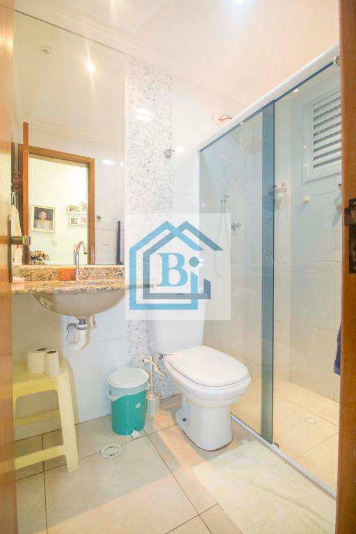 Apartamento à venda com 2 quartos, 60m² - Foto 15