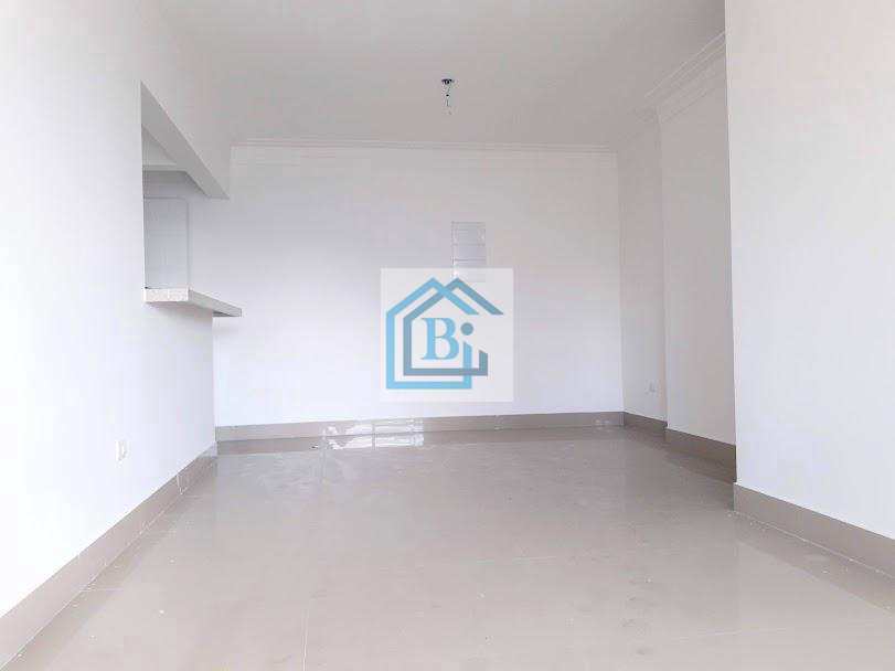 Apartamento à venda com 3 quartos, 119m² - Foto 1