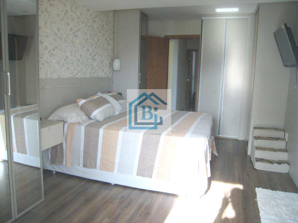 Cobertura à venda com 3 quartos, 200m² - Foto 14