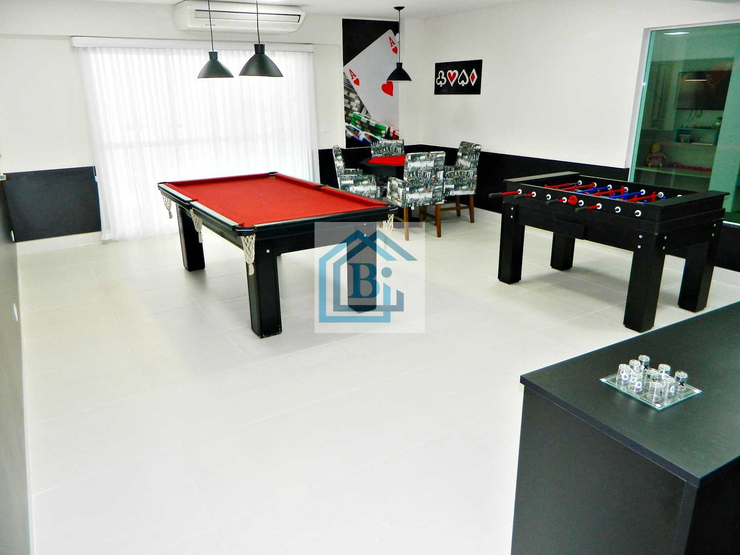 Apartamento à venda com 2 quartos, 79m² - Foto 18