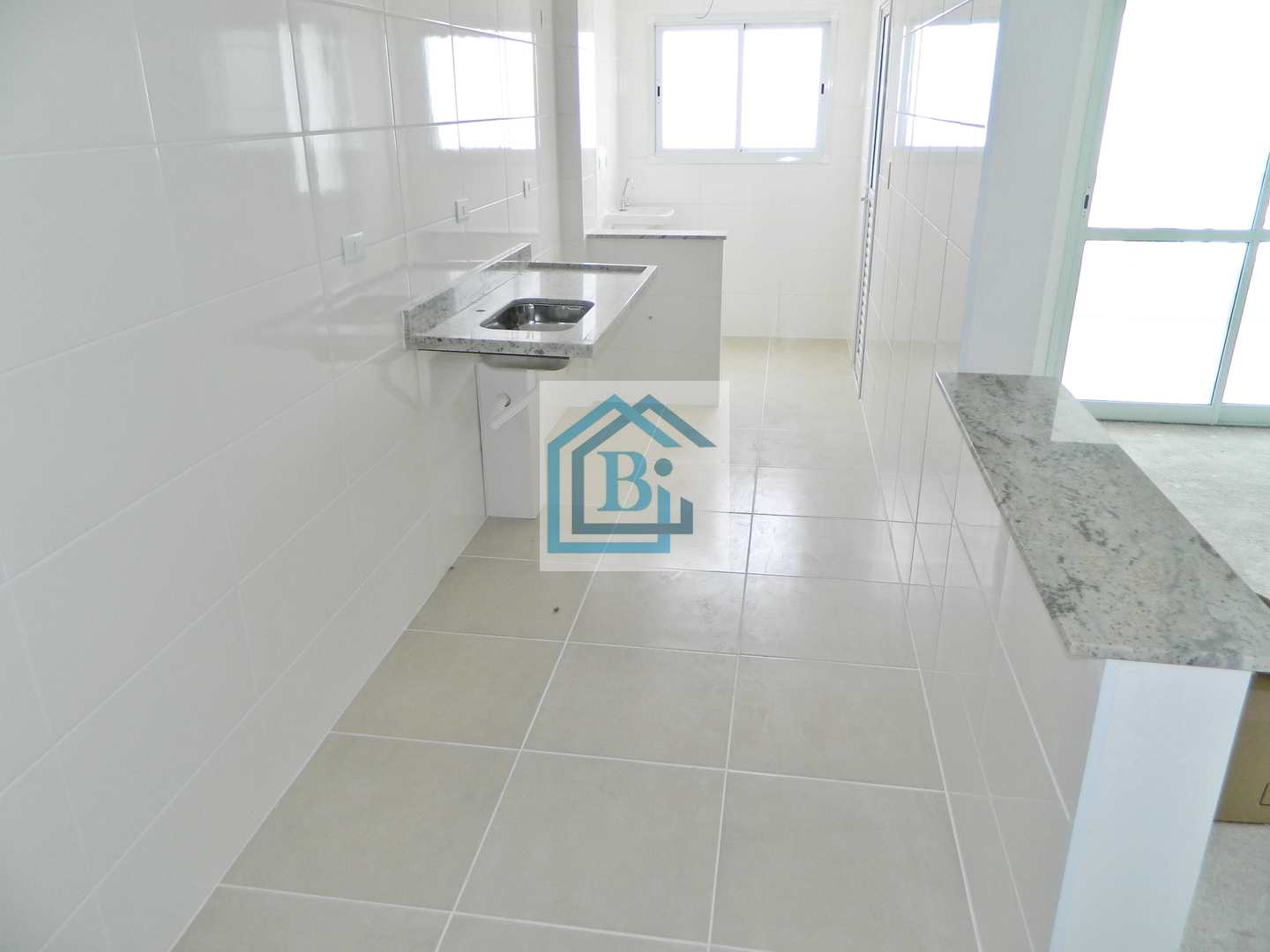 Apartamento à venda com 2 quartos, 79m² - Foto 31