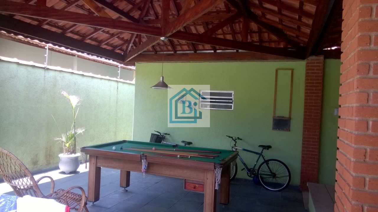 Casa à venda com 3 quartos, 200m² - Foto 9