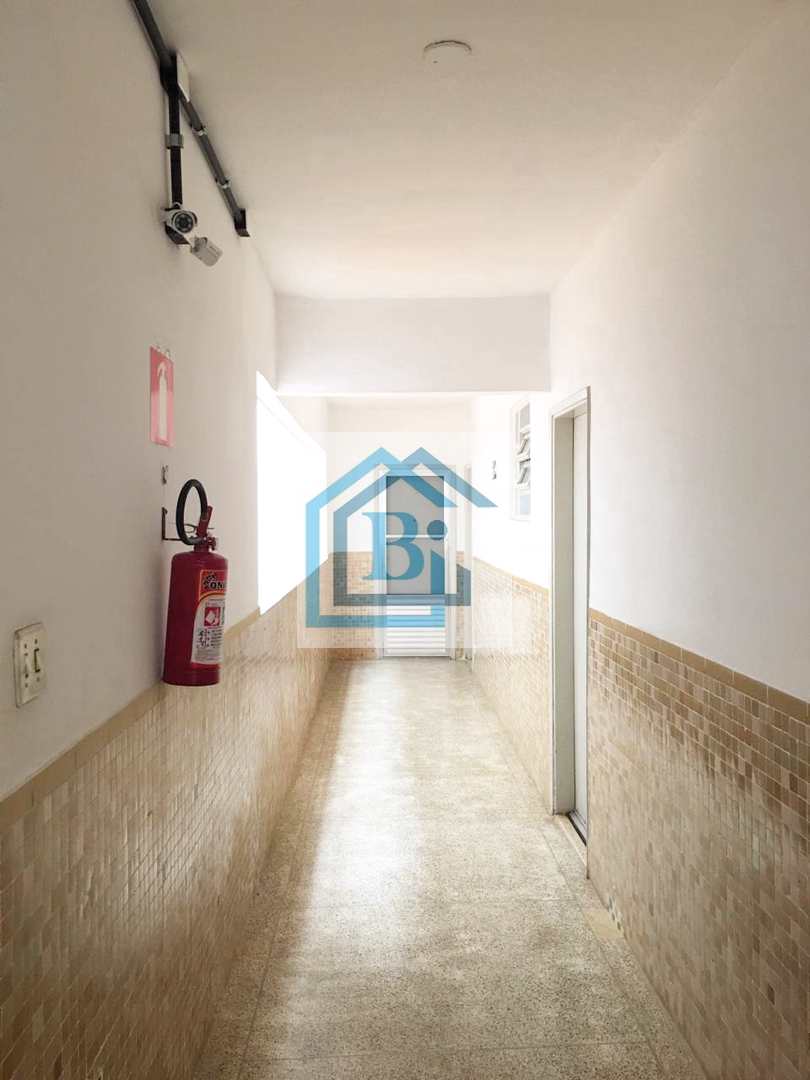 Apartamento à venda e aluguel com 1 quarto, 46m² - Foto 9