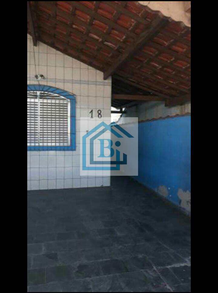 Casa à venda com 2 quartos, 67m² - Foto 1