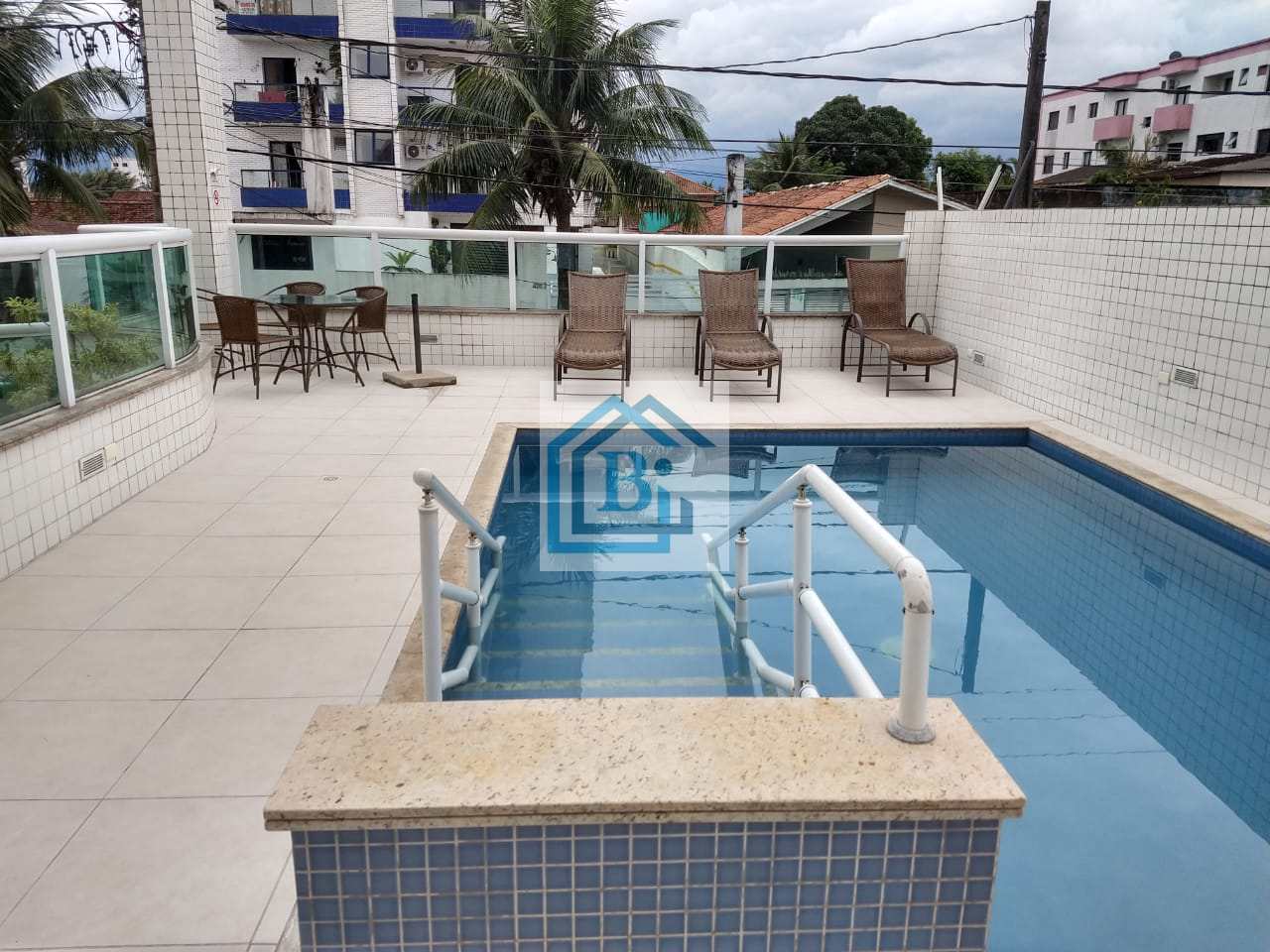 Apartamento à venda com 2 quartos, 79m² - Foto 5