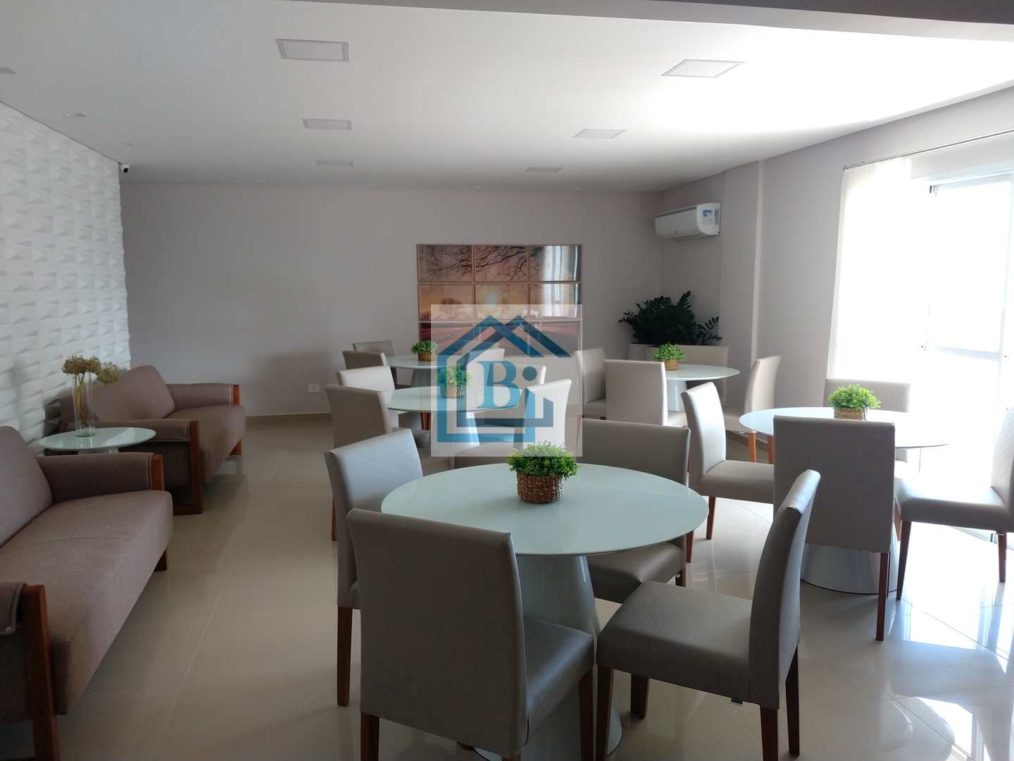 Apartamento à venda com 1 quarto, 67m² - Foto 9