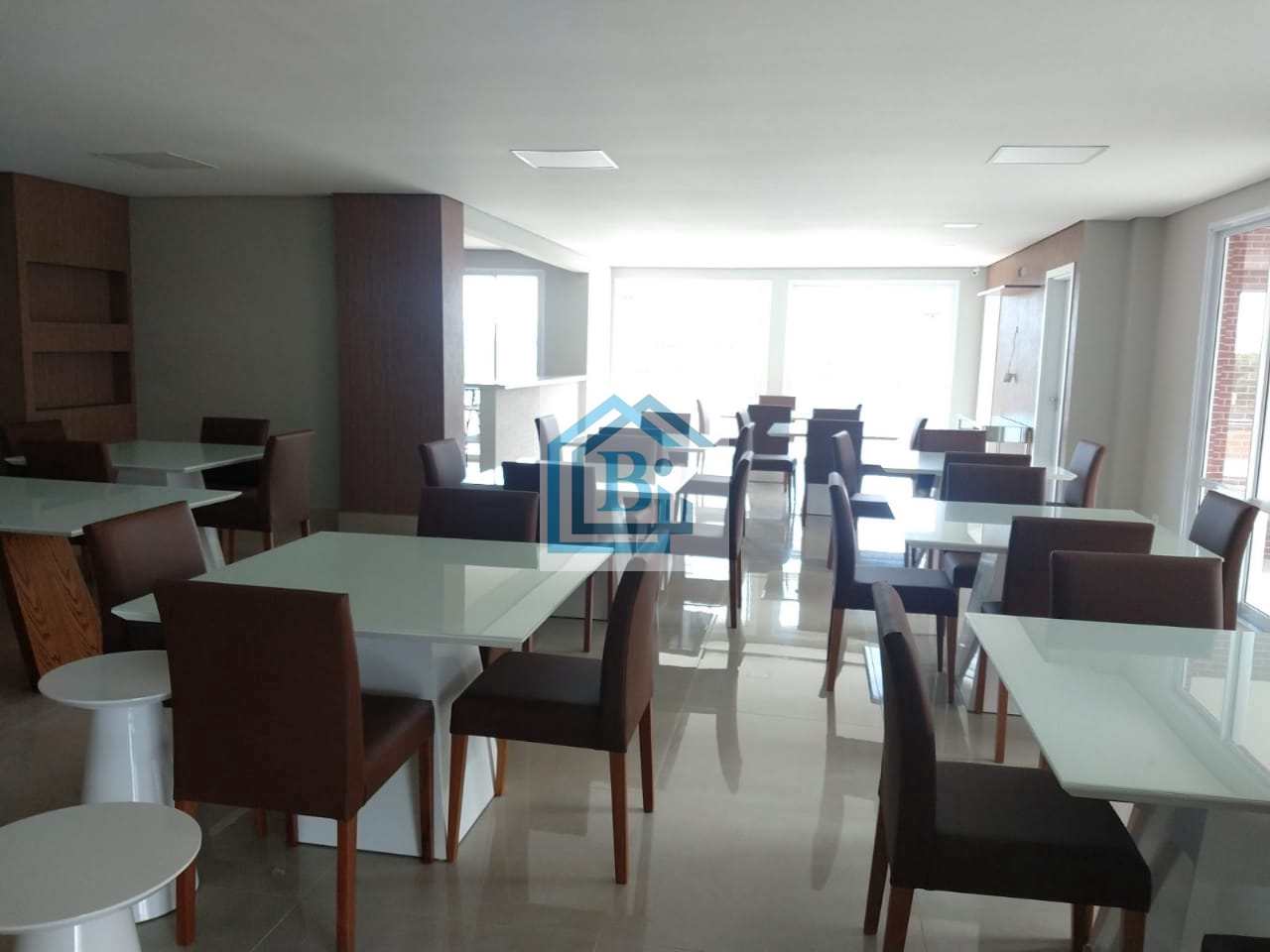 Apartamento à venda com 3 quartos, 132m² - Foto 9