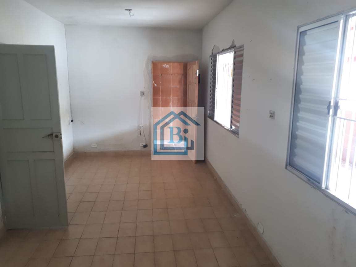 Casa à venda com 1 quarto, 60m² - Foto 12