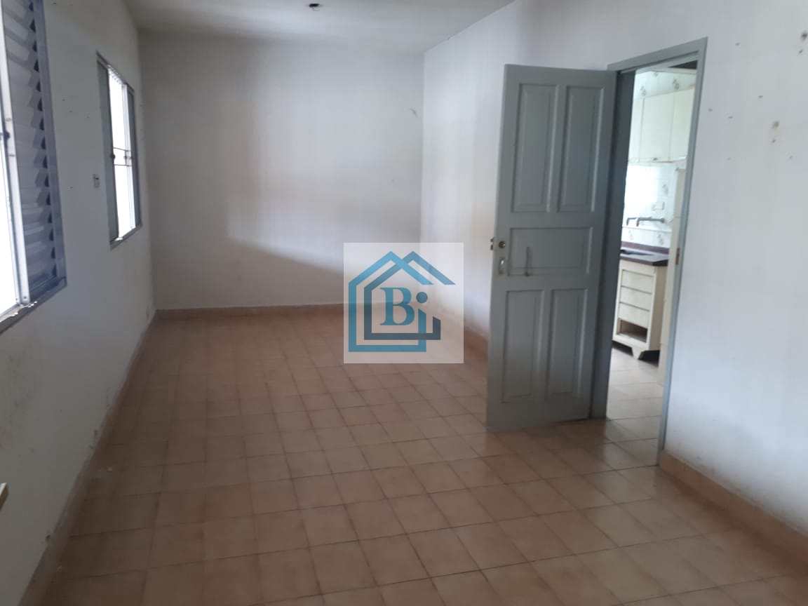 Casa à venda com 1 quarto, 60m² - Foto 13