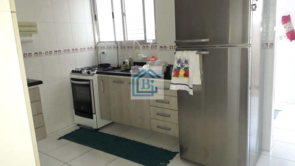 Apartamento à venda com 2 quartos, 96m² - Foto 4