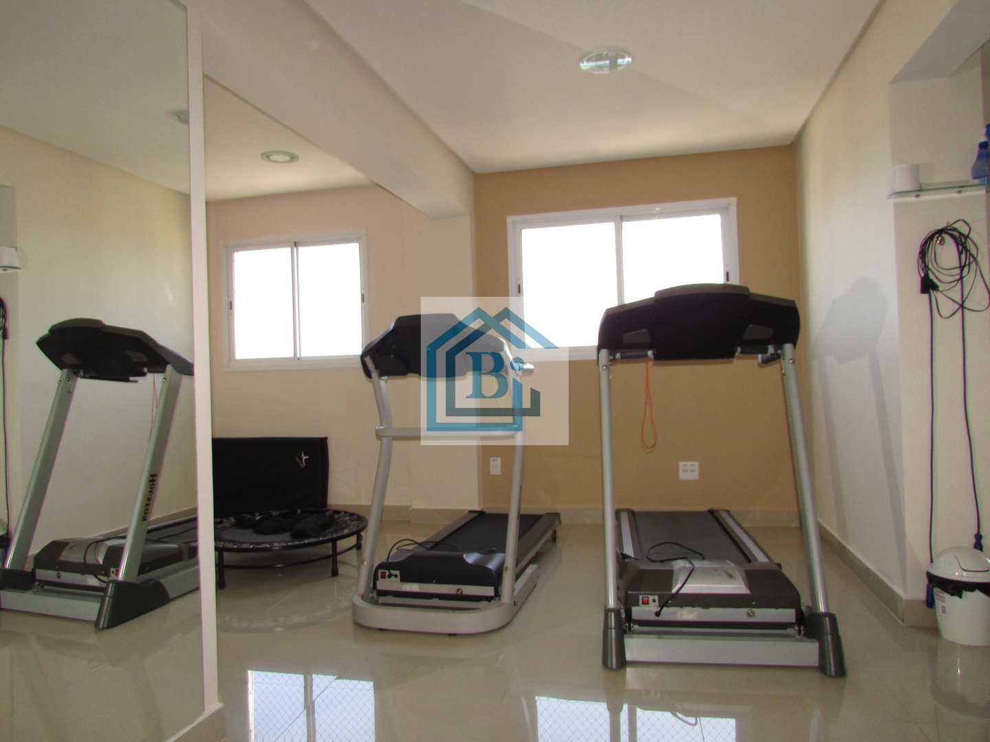 Apartamento à venda com 2 quartos, 89m² - Foto 34