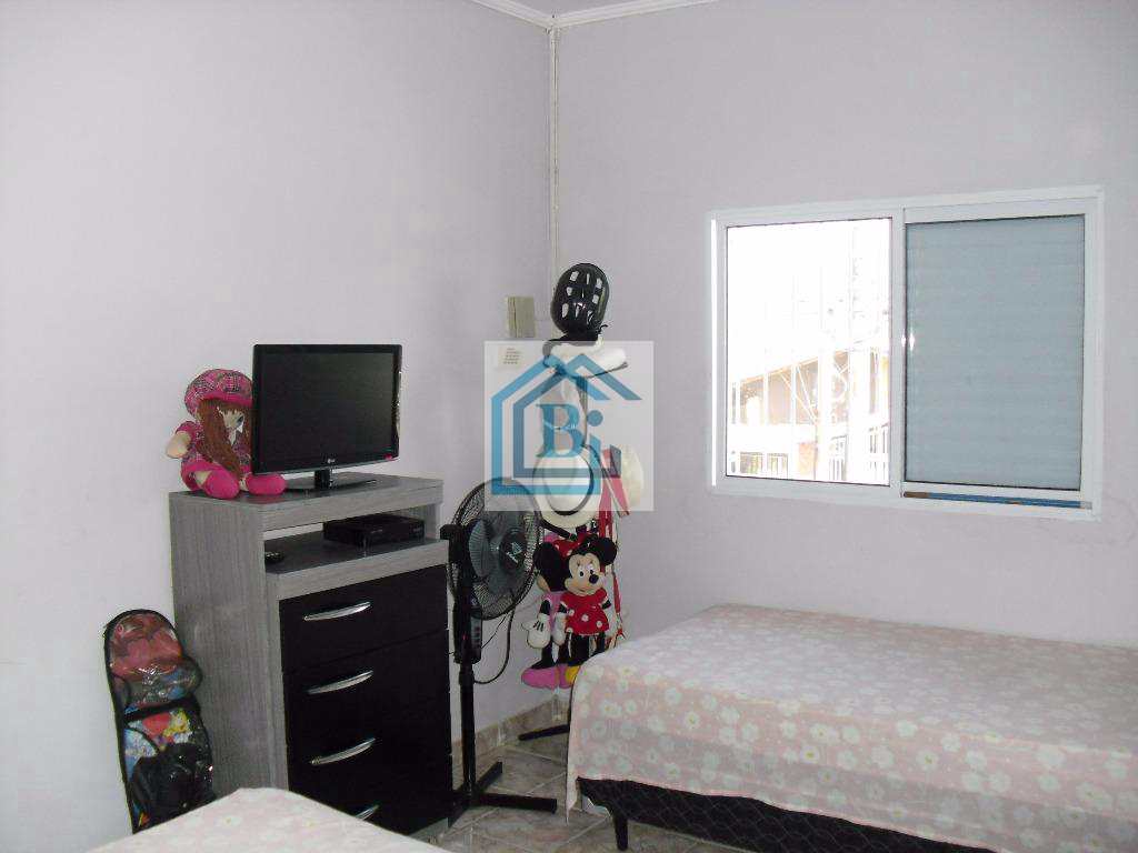 Casa à venda com 2 quartos, 120m² - Foto 11