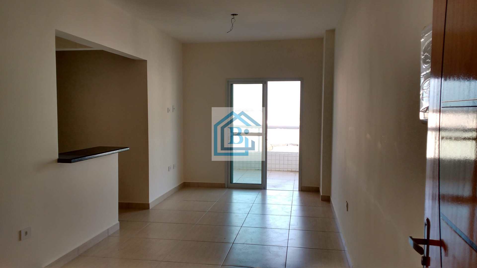 Apartamento à venda com 2 quartos, 74m² - Foto 2