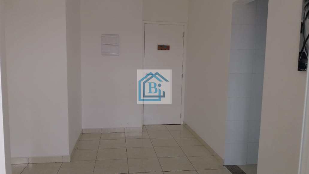 Apartamento à venda com 2 quartos, 62m² - Foto 13