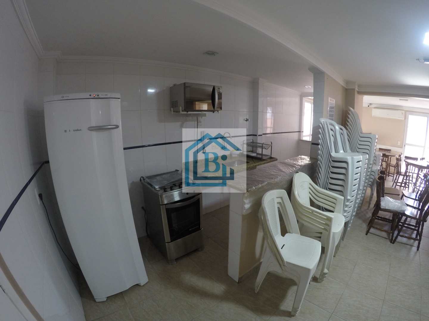 Apartamento à venda com 2 quartos, 60m² - Foto 10