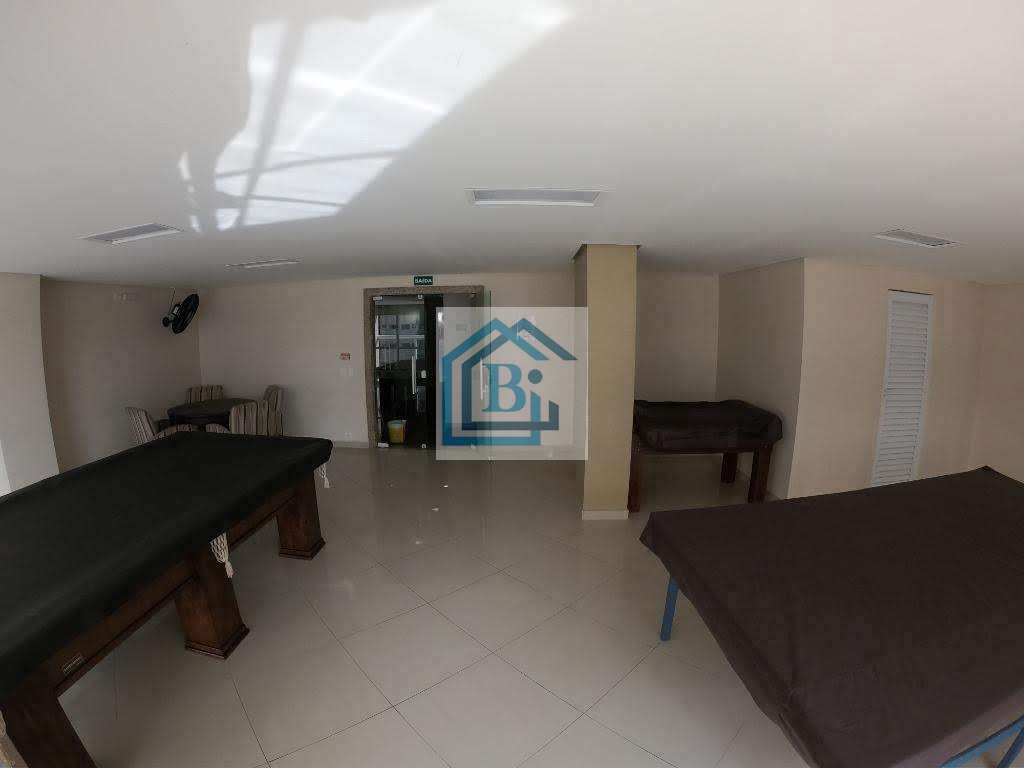 Apartamento à venda com 2 quartos, 75m² - Foto 13