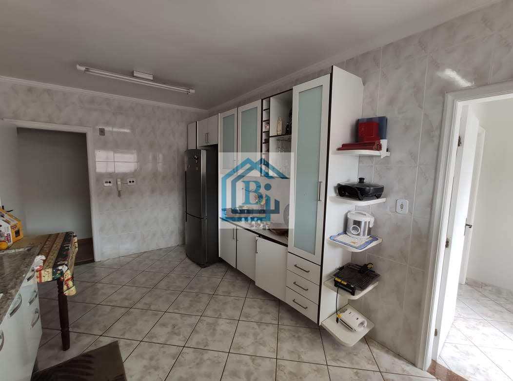 Apartamento à venda com 3 quartos, 138m² - Foto 16