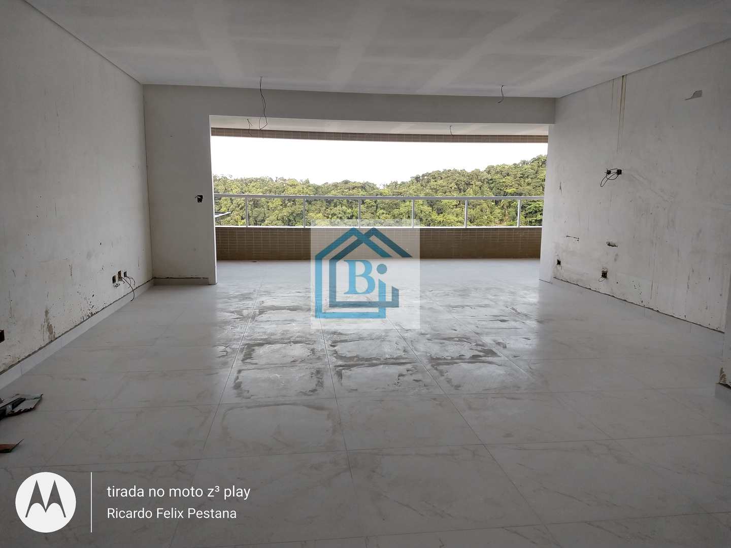 Apartamento à venda com 4 quartos, 153m² - Foto 2