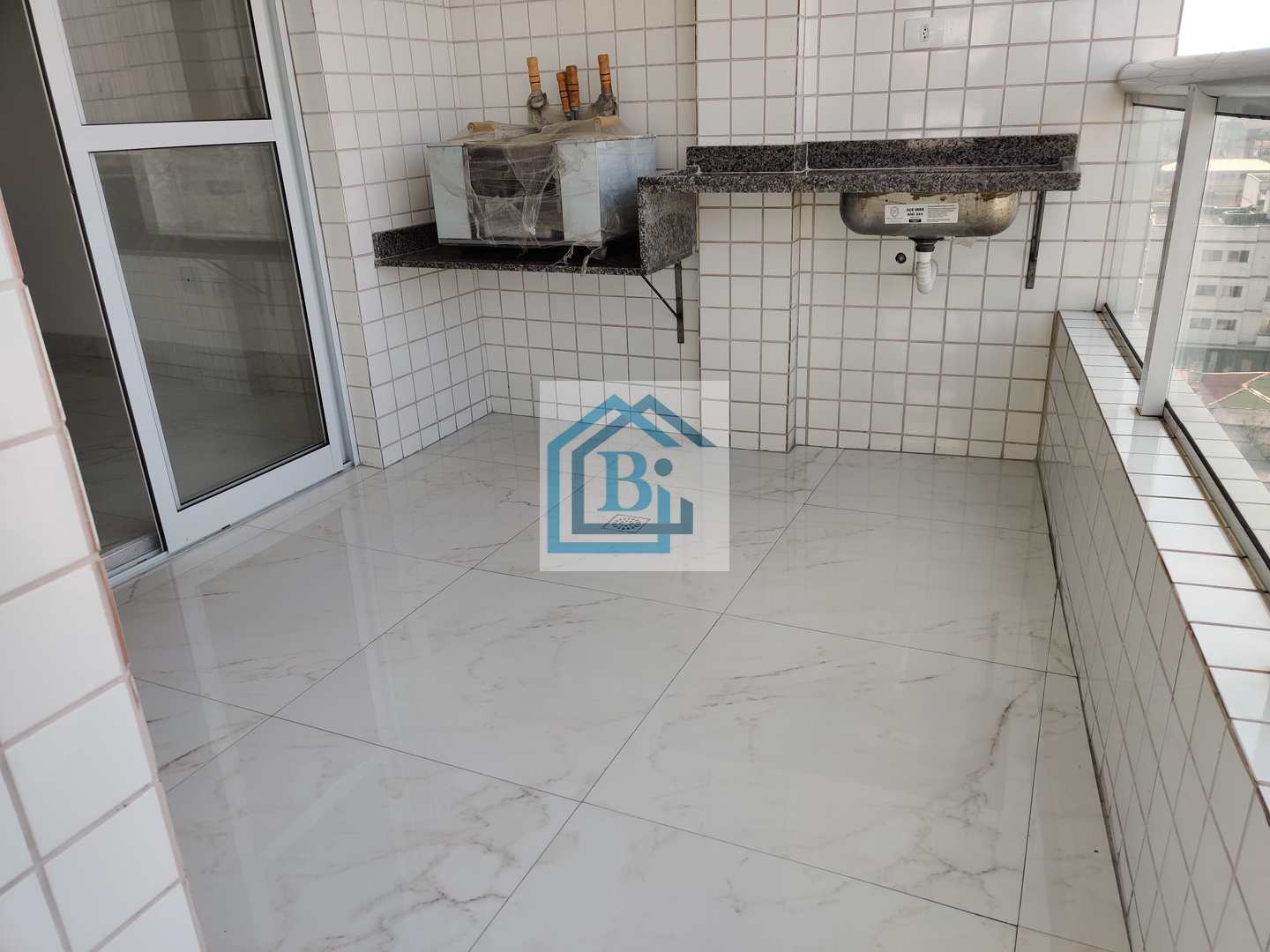 Apartamento à venda com 2 quartos, 82m² - Foto 12