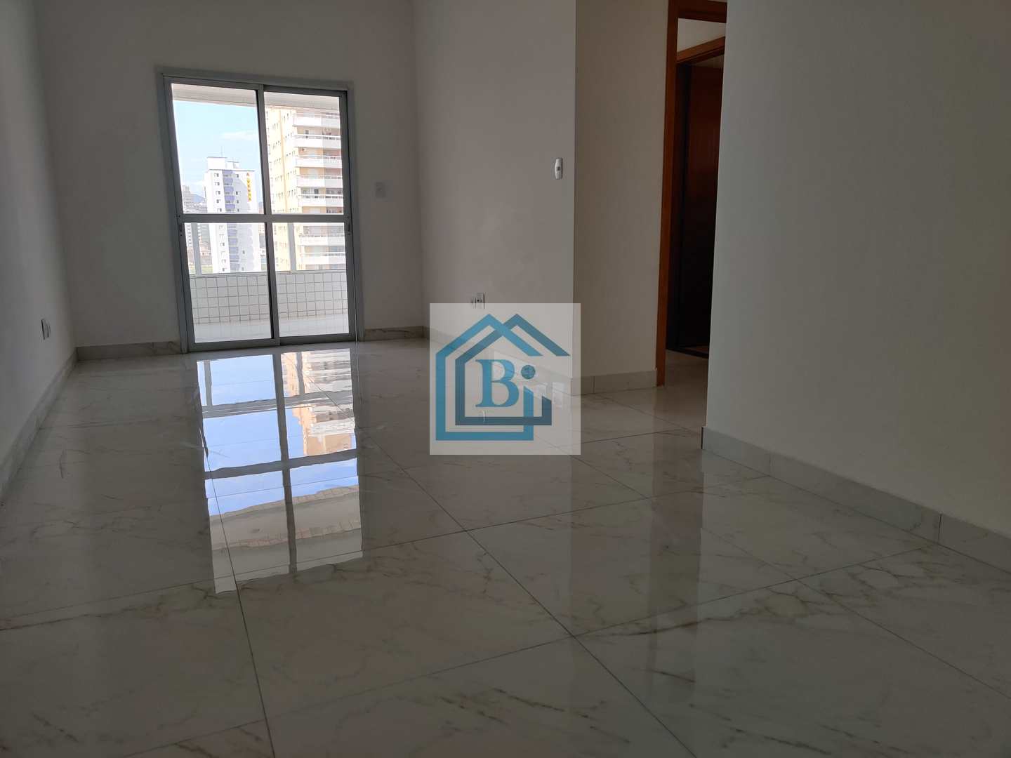 Apartamento à venda com 2 quartos, 82m² - Foto 8